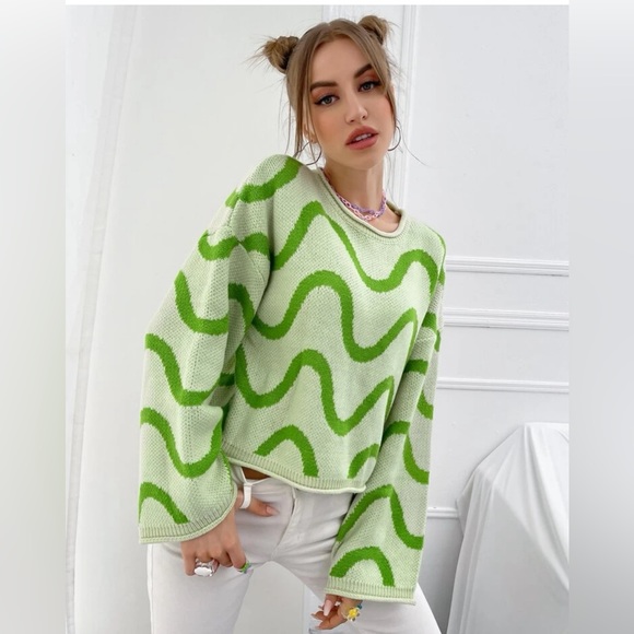 Wave Stripe Pattern Drop Shoulder Sweater - Picture 3 of 3